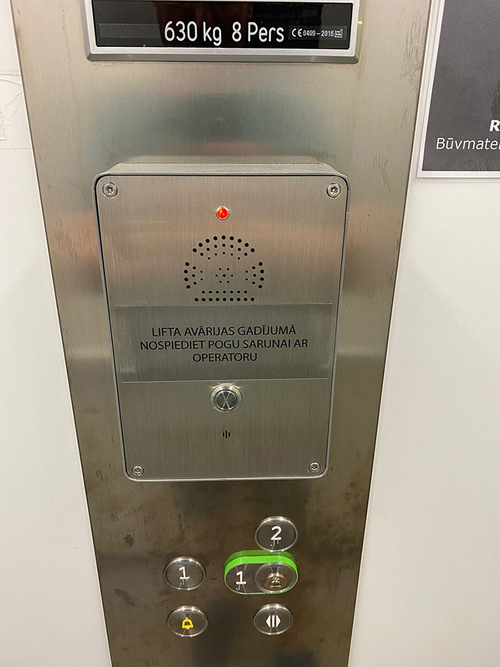 Últimas noticias de la empresa sobre Los teléfonos de emergencia de J&R están instalados en elevadores letones