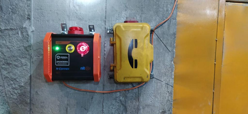 Últimas noticias de la empresa sobre El teléfono industrial chino impulsa las comunicaciones de seguridad en la mina de oro y plata mexicana