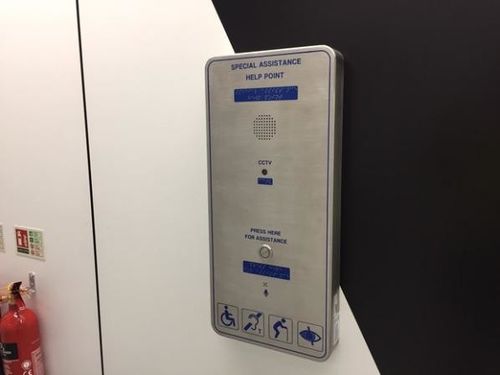 Últimas noticias de la empresa sobre Teléfonos de J&R instalados en el aeropuerto de Manchester