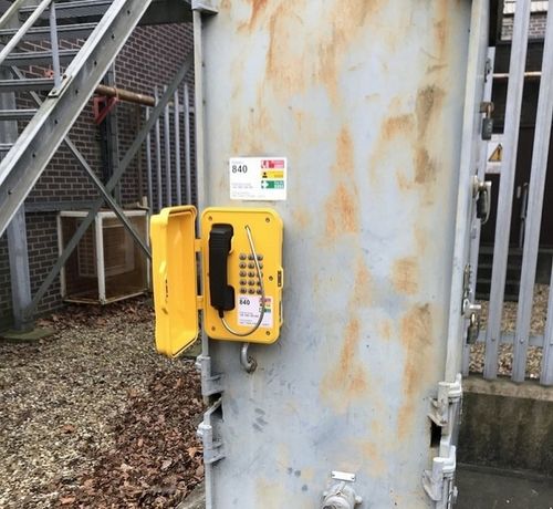 Últimas noticias de la empresa sobre Teléfono impermeable de J&R exportado a Inglaterra