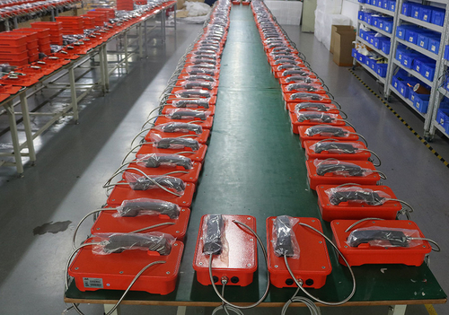 Últimas noticias de la empresa sobre Miles de unidades de teléfonos VoIP resistentes a la intemperie de J&R se implementan con éxito para proyectos de túneles de autopistas en Turquía