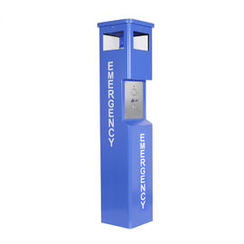 Un buen precio. Lámparas de emergencia de luz azul y cajas de llamadas en la carretera, el parque, el campus en línea